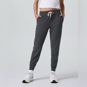 Vuori Performance Joggers - Charcoal Grey